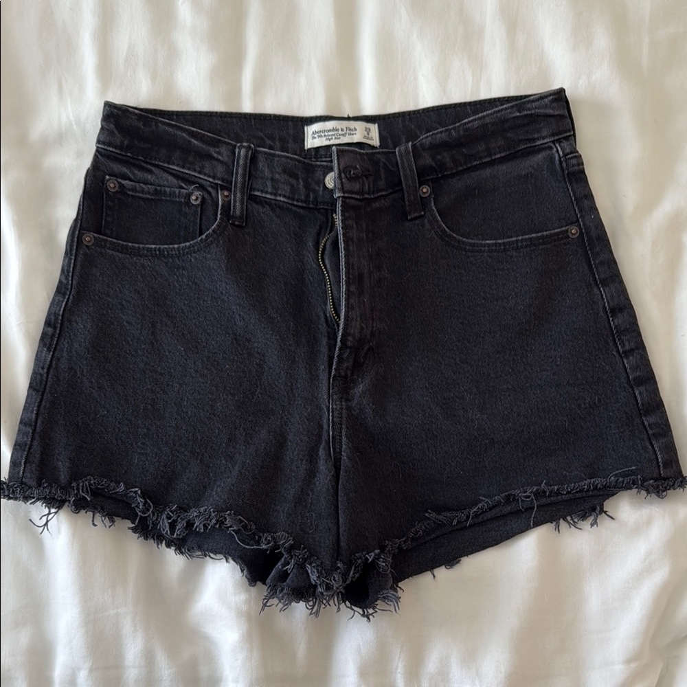 Abercrombie 90s Relaxed Cutoff High Rise Black Denim Women's Shorts